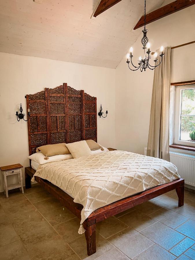 Bungalov Trapani Ruzova Exterior photo